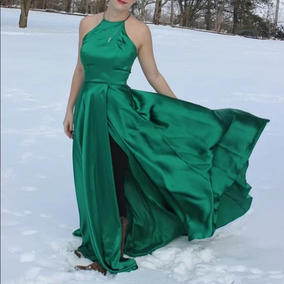 green emerald velvet dress Macy Lace Up Slim Glitter Satin Formal Dress